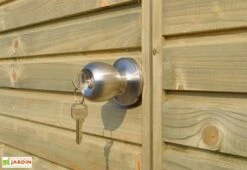Abri De Jardin En Bois Traité Autoclave Et Auvent - 28 Mm -Garanta Jardin Magasin detail poignee abri jardin bois serrure