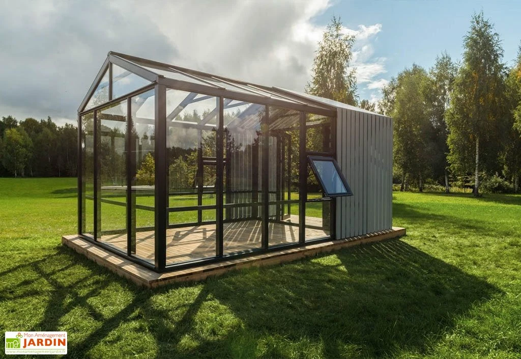 Serre De Jardin En Bois Et Verre Trempé Avec Panneaux Occultants – Mimosas 4 Serre De Jardin En Bois Et Verre Trempé Avec Panneaux Occultants – Mimosas – Image 2