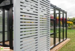 Serre De Jardin En Bois Et Verre Trempé Avec Panneaux Occultants – Lilas -Garanta Jardin Magasin panneaux occultants serre jardin bois stali design 04