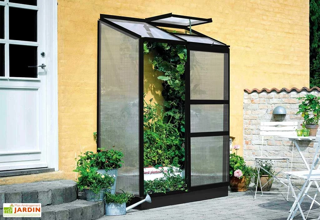 Halls Serre De Jardin Adossée En Polycarbonate Atlan 2 – 0,9 M² 3 Halls Serre De Jardin Adossée En Polycarbonate Atlan 2 – 0,9 M²