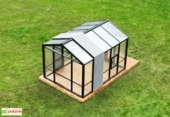 Serre De Jardin En Bois Et Verre Trempé Avec Panneaux Occultants – Hortensia -Garanta Jardin Magasin vue haut serre jardin bois verre trempe stali